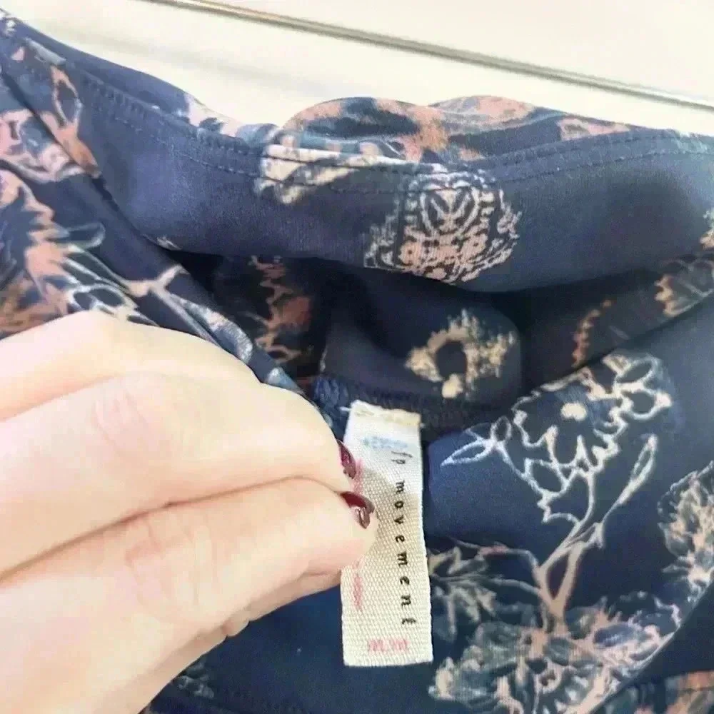 Free People movement floral‎ high rise leggings medium